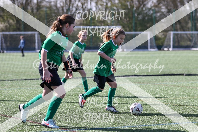 1DX30180 - 2026-03-21 FC Abbey Meads U9 Purple Girls V Stratton Juniors FC U9 Pheonix Girls