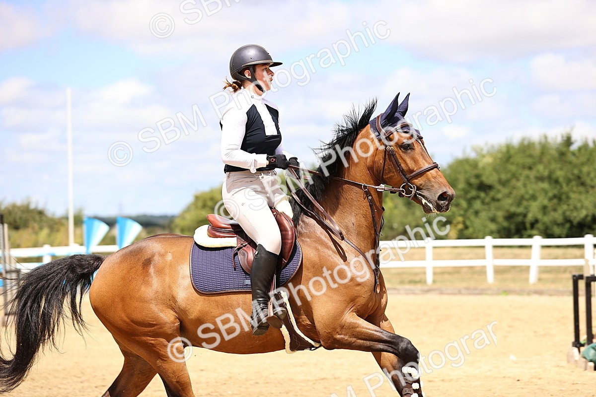 SBM_014169 - Class 14 - Senior Discovery - 1.00m Open