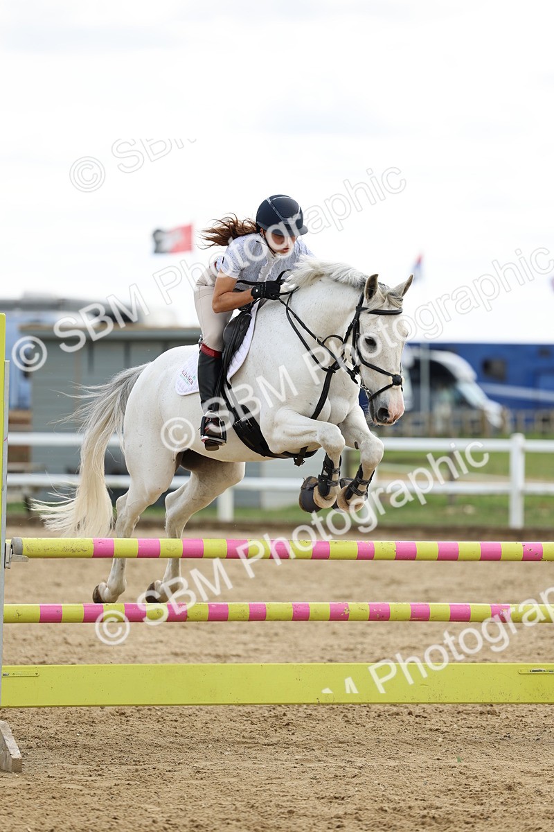 SBM_005334 - Class 18 - Senior 1.05m Open