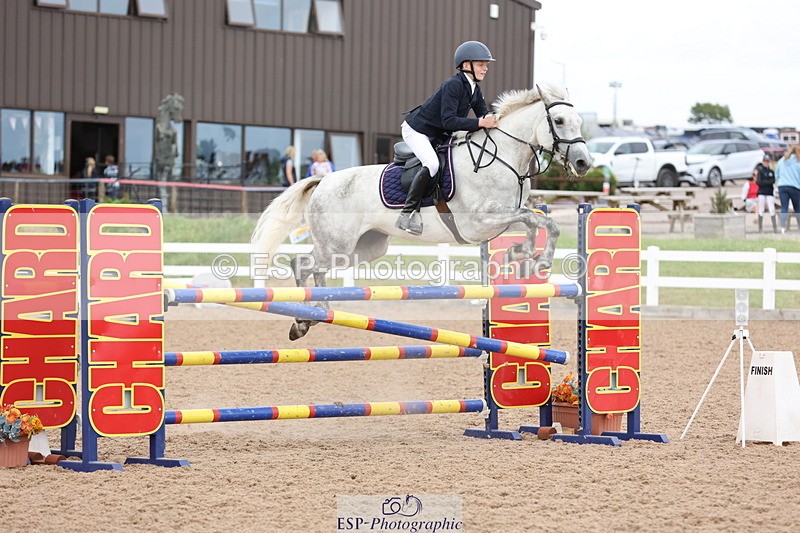240630A-164551-15343 - Cls 33 Foxhunter and 1.10m Open