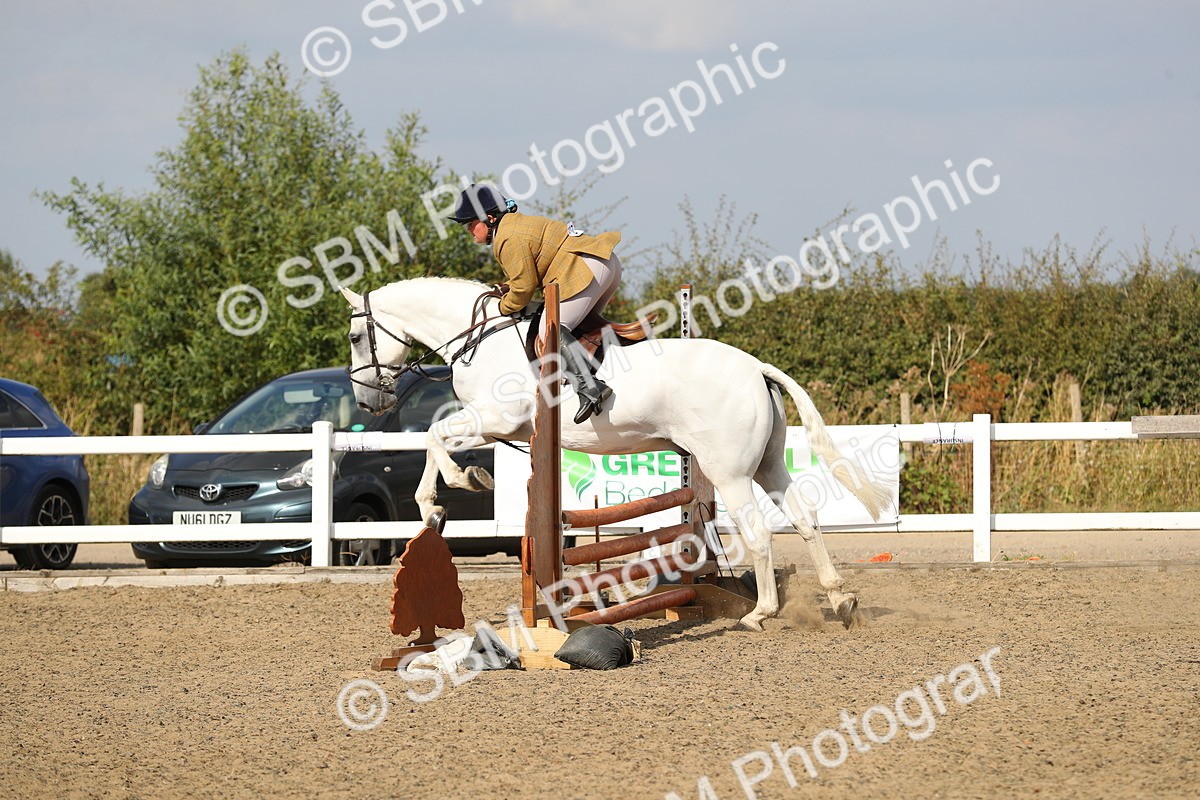 SBM_06843 - Class 49a Style & Performance 80cm (15-19)