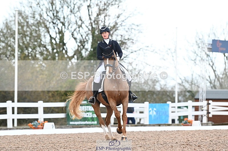 240218A-103942-06060 - 109-Sara.Gallop-Jovano