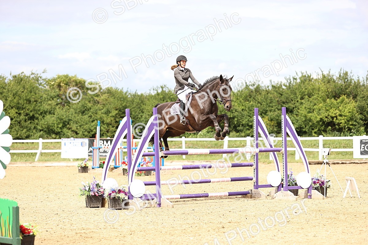 SBM_007834 - Class 19 - Senior Newcomers - 1.10m