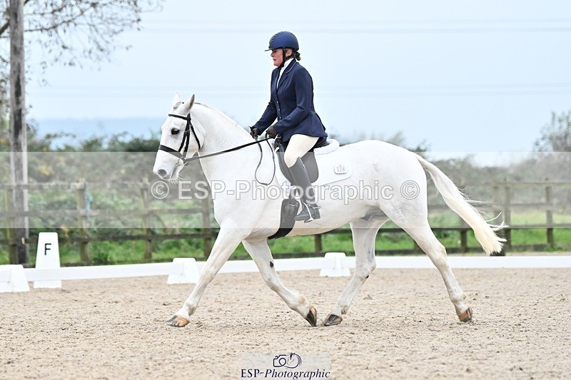 241103-152904-03138 - Novice 1 - 14.44 to 16.08