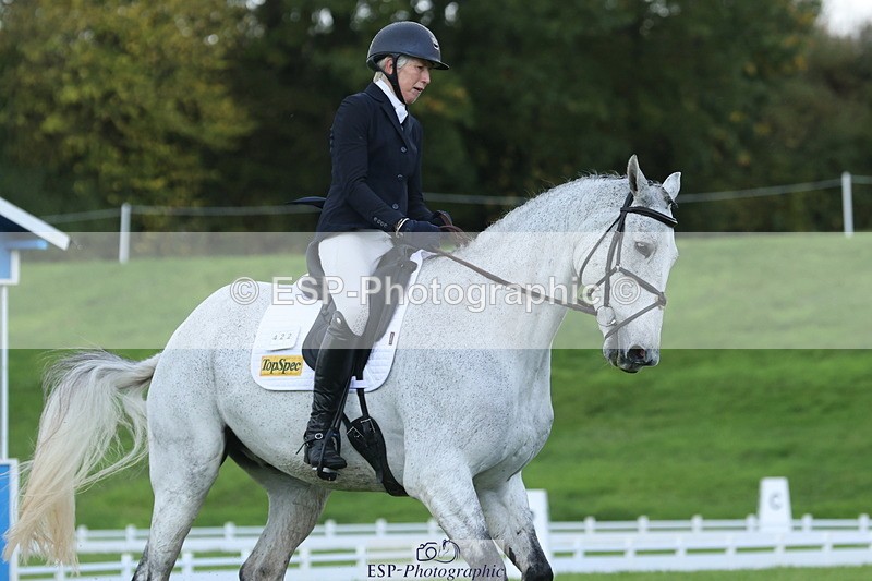 251023A-133152-04767 - F-422-Jane.Rogers