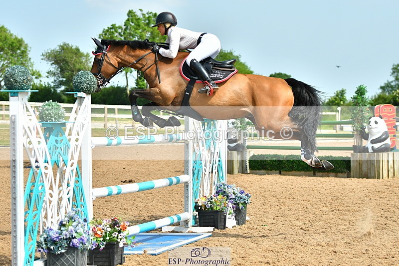 230609A-154401-01647 - Cls 6 National 1.40m