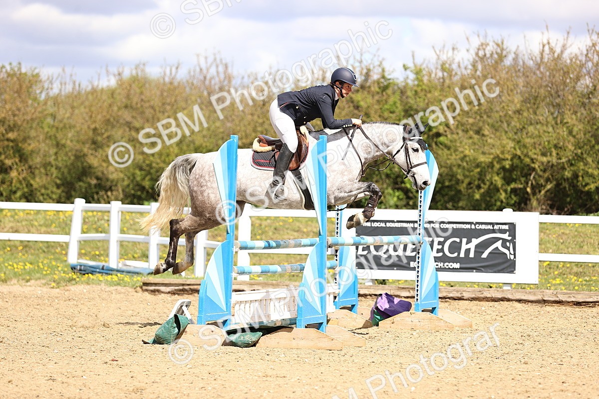 SBM_003758 - Class 16 - Senior Discovery - 1.00m