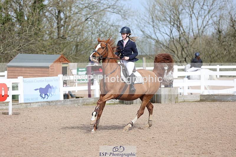 240406A-105118-02888 - Cls 20 British Novice and 90cm Open