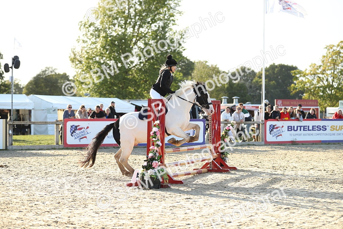 SBM_54124 - J23 - Junior Horse 70cm Championship