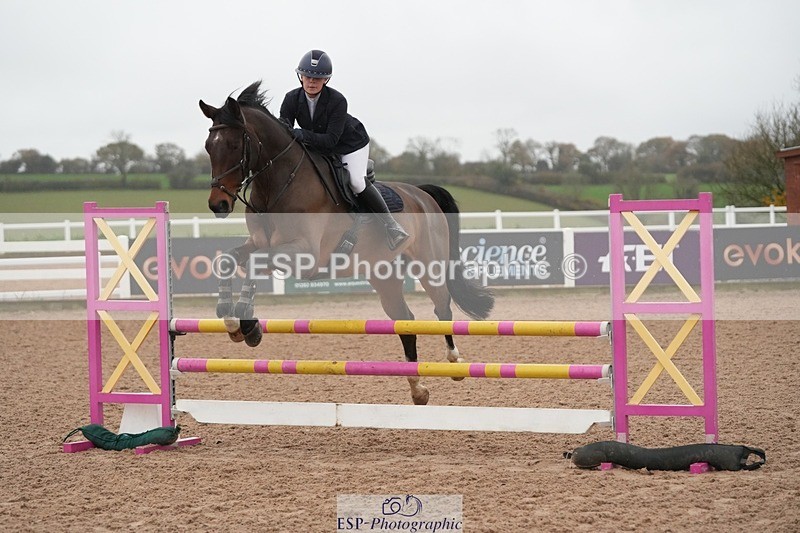 251109-090015-03127 - Cls 15 British Novice and 90cm Open