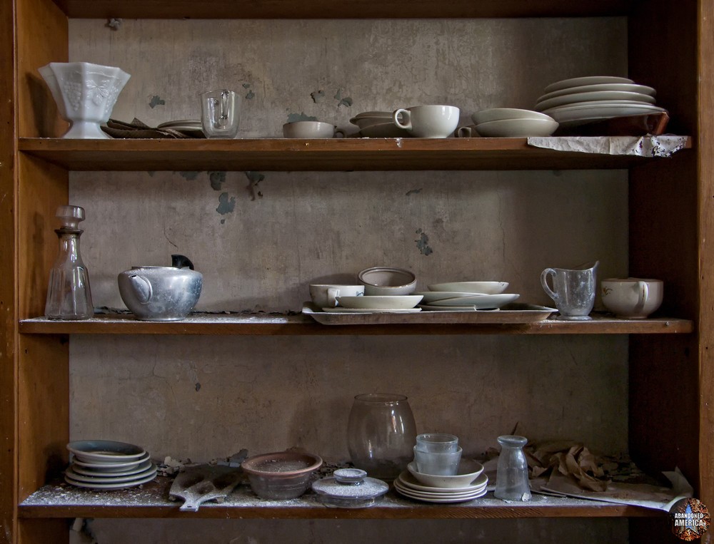 Dishes | Norwich State Hospital