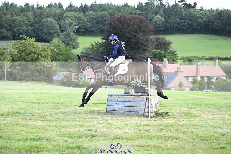 240825X-100353-31262 - 70cm XC 10.00 to 11.00