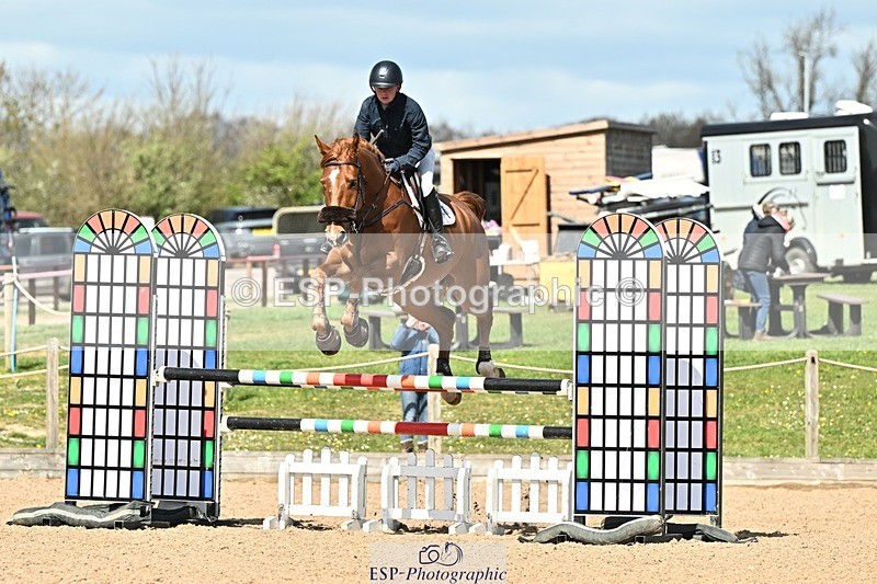 250416-145710-01543 - Cls 6 Foxhunter and 1.20m