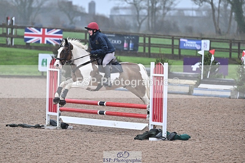 251122-100526-00054 - 70cm