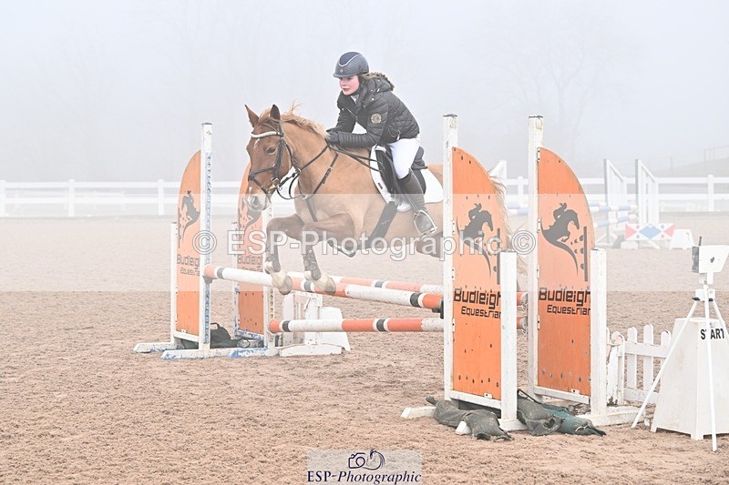250209-102409-01324 - Cls 4 Pony British Novice and 80cm