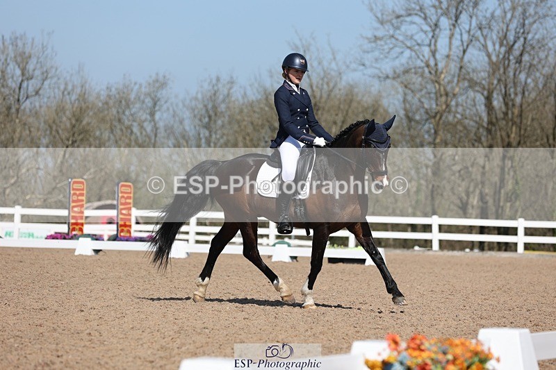 250405-120606-10332 - 112-Ella.Fraser-Brouwershavenss.Viceroy