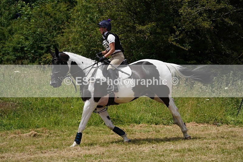 240630X-130404-7277 - 373-Maddy_Hand-LANGALLER_BLUE_MOON