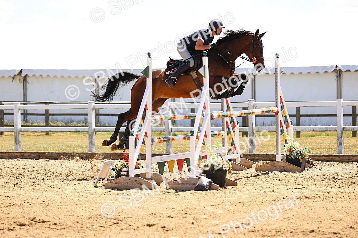 SBM_014773 - Class 15 - Senior Newcomers - 1.10m Open