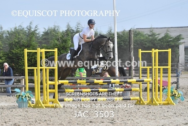 JAC_3503 - CLASS 3 Senior British Novice/ 90cm Open