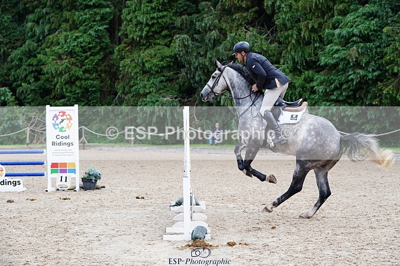 250615A-101716-10066 - Class 43 British Novice 90cm Open