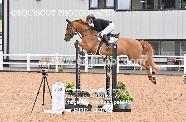 BPP_4404 - CLASS 5 WED Redpost Equestrian Senior Foxhunter/1.20m Open