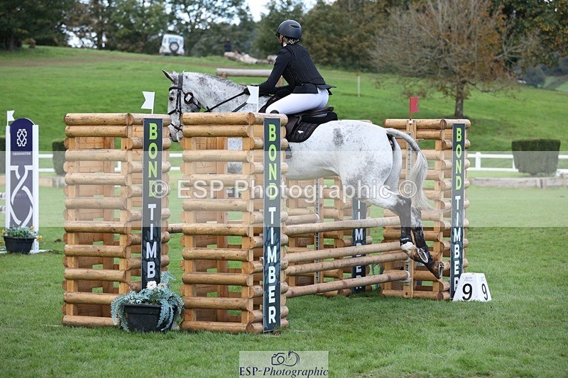 231022-132246-27675 - 474-MENELAUS-Elise.Washer-TrotUp+SJ