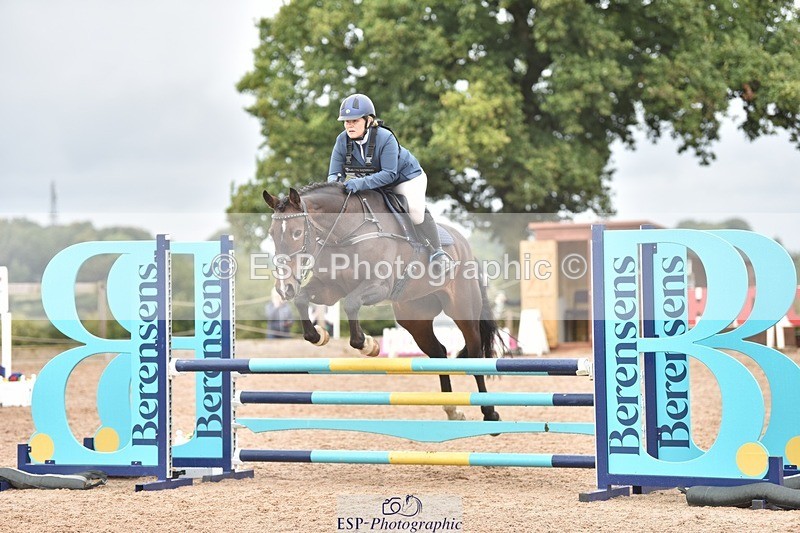 250830-113850-00675 - B-061-Lynette.Buckland