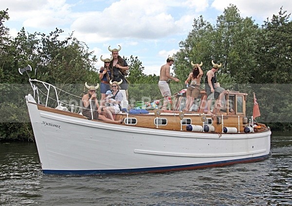 090704 NYTCICORAX IMG_8409 - HENLEY REGATTA  SATURDAY 4th JULY 2009