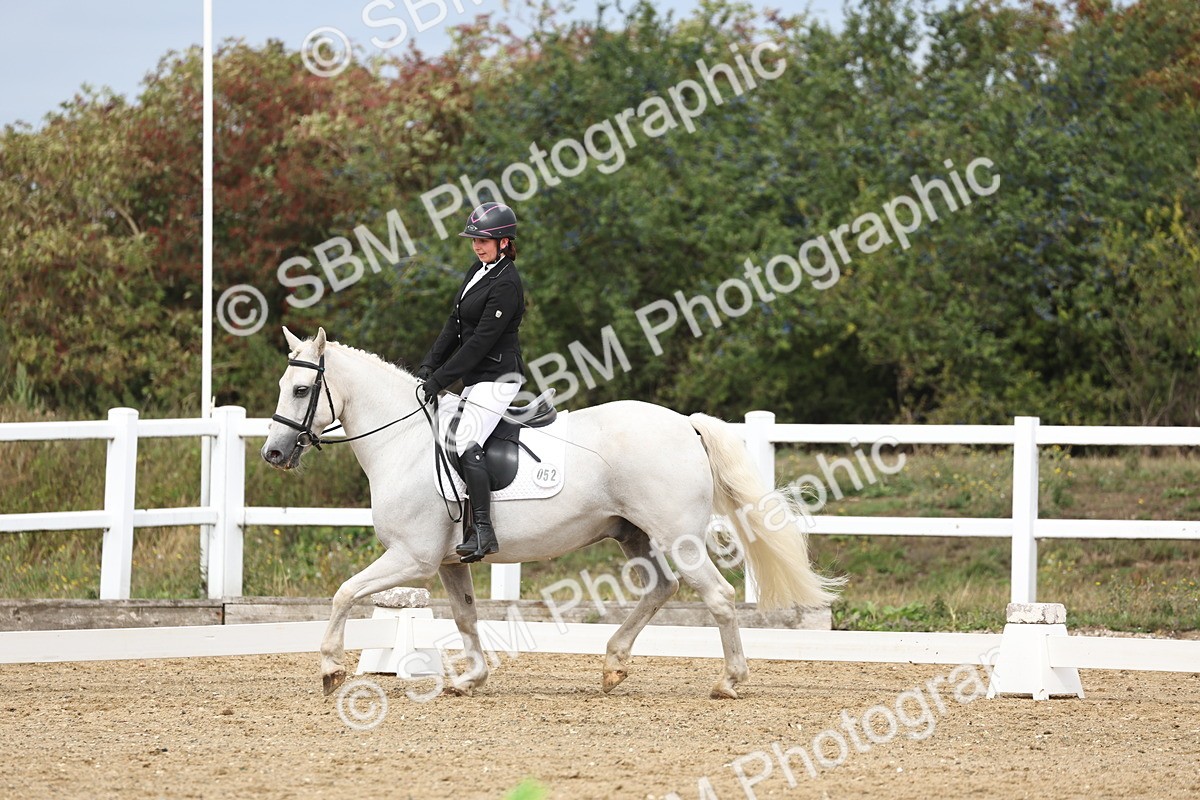 SBM_002619 - Class 7 - Novice 2 Warm Up