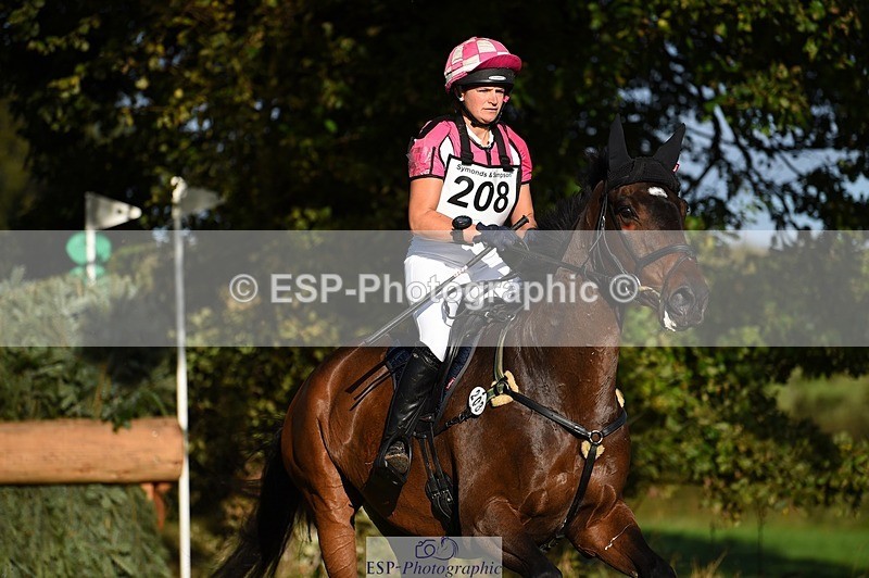 231022-100452-25426 - 208-DUNRATH.REWARD-Holly.Horton-XC