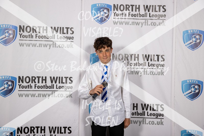 1DX30533 - Div 2 Wroughton Youth Hurricanes
