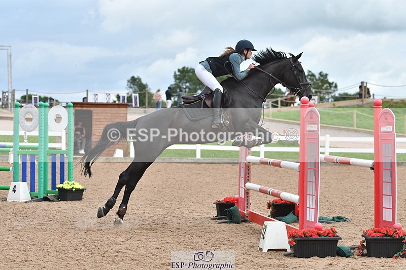 240727A-153340-06194 - Cls 24 1.05m Amateur Qualifier