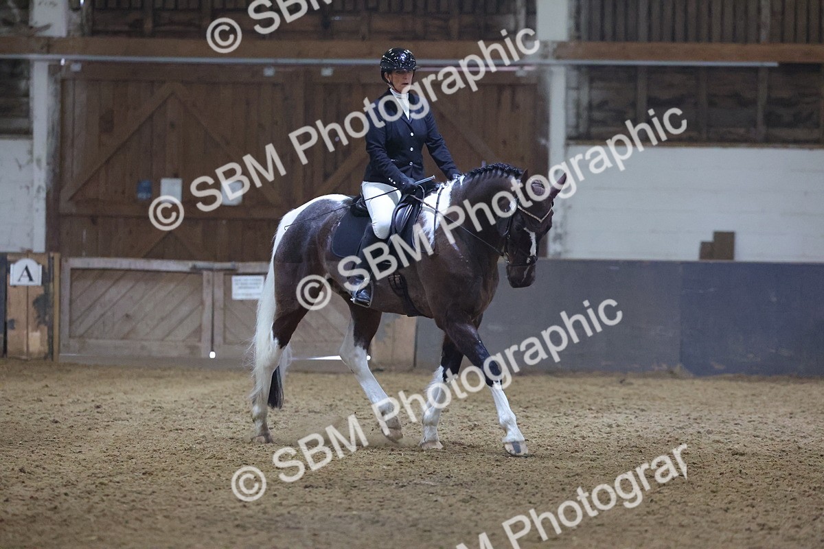 SBM_003012 - Class 9-10 - MQ U21 Open Novice 1