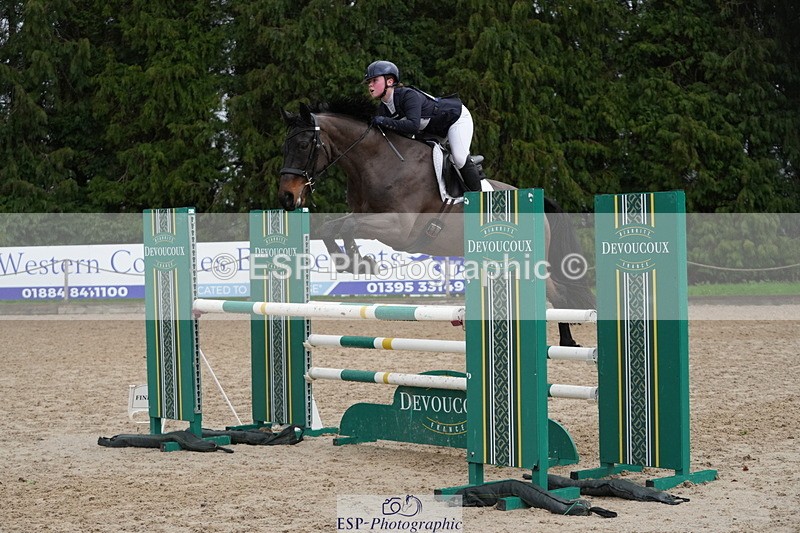 260208A-143035-02156 - 5. 1.10m Individual Horse