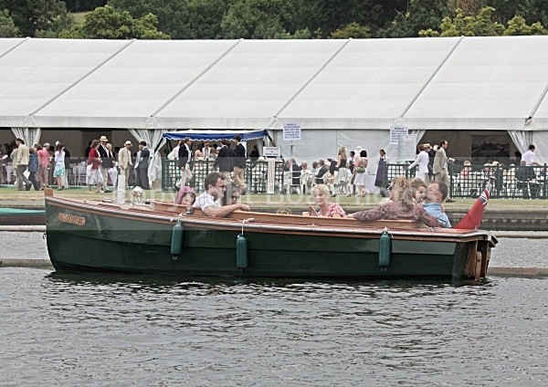 090704 MOPSY IMG_7874 - HENLEY REGATTA  SATURDAY 4th JULY 2009