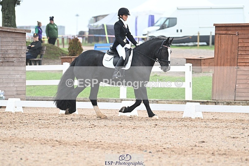 250907-142110-09258 - 021-Francesca.TurnerAlbie