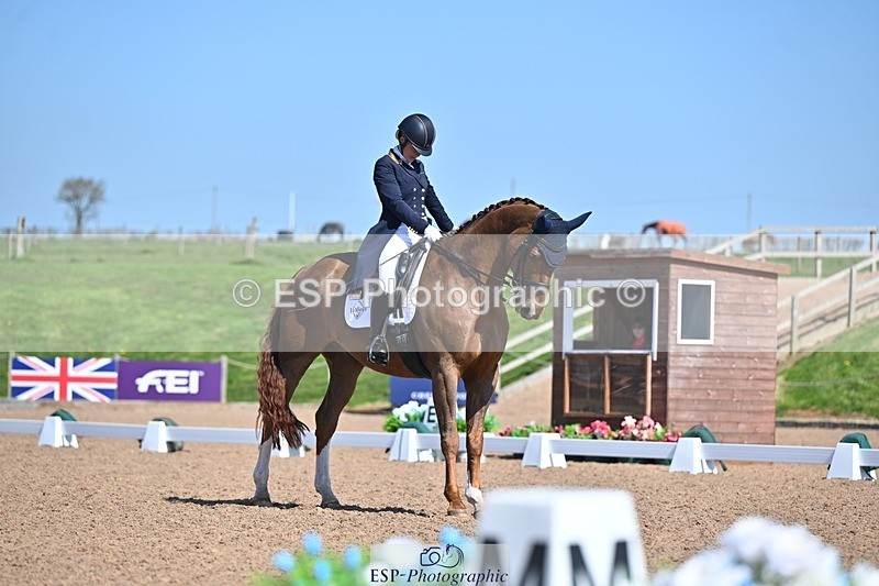 250405-124048-10715 - 025-Olivia.Oakeley-Full.House