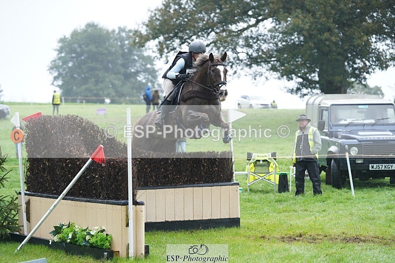 231021-104032-13858 - 639-TRAQ.TIME-Madeleine.Ellis-SC+XC