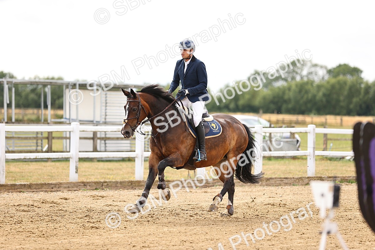 SBM_026773 - Class 13 - Senior Newcomers - 1.10m