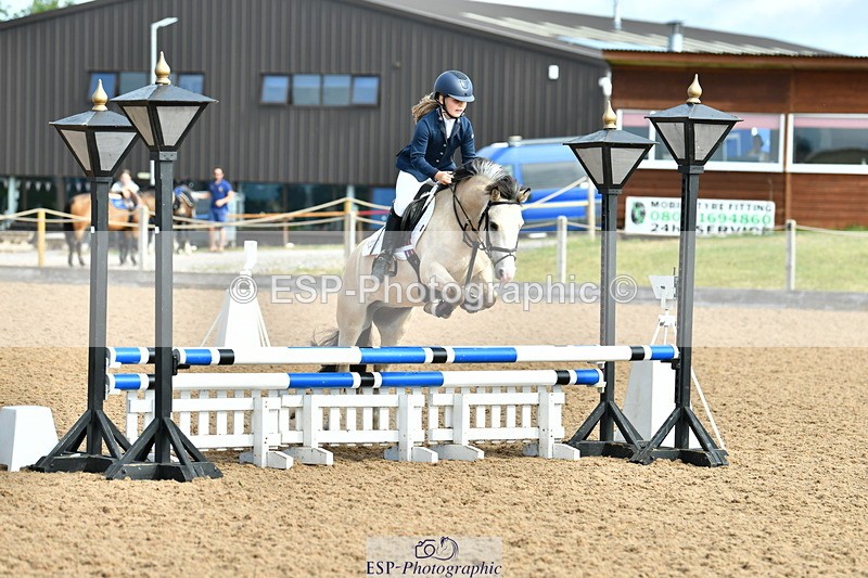 230624A-092031-00132 - Cls 36 Stepping Stones 128 & 138cm