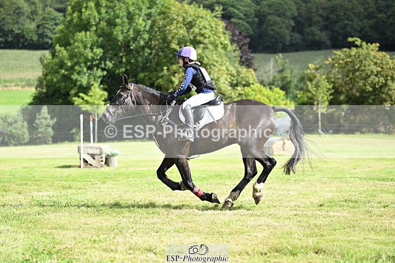 240825X-102336-31328 - 70cm XC 10.00 to 11.00