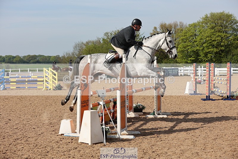 240510A-094957-05459 - Cls 14 Discovery and 1m Open