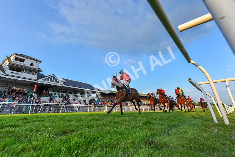 100625-Race 8-Coconut Bay-4258 - Race 8