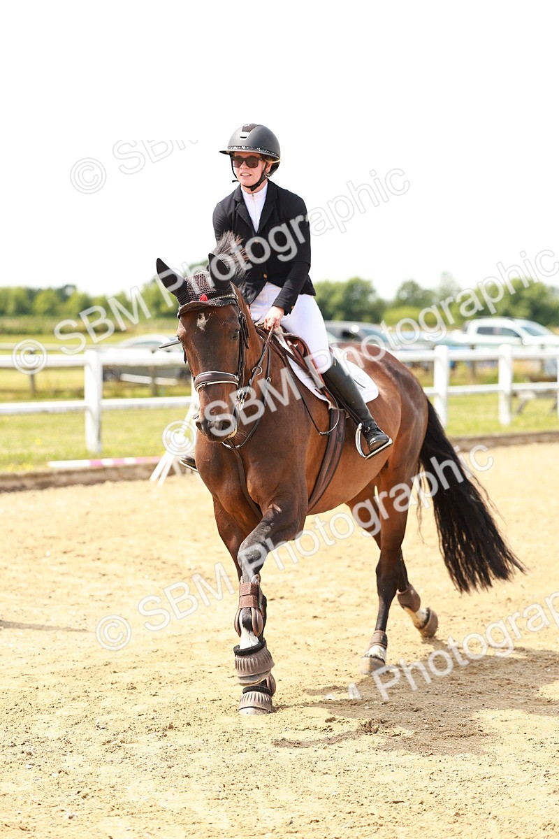 SBM_002606 - Class 12 - 1.05m Amateur Championship Qualifier