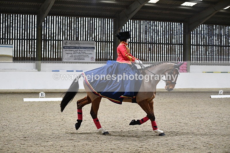 WJ5_9289 - Time 13:04 to 13:41 Fancy Dress DTM