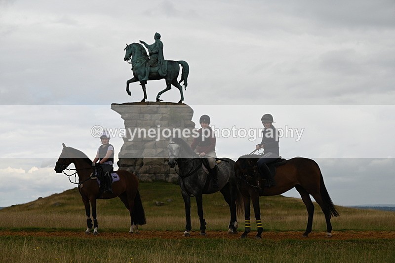 DSC_7498 - Time at Statue 13:16 to 13:52