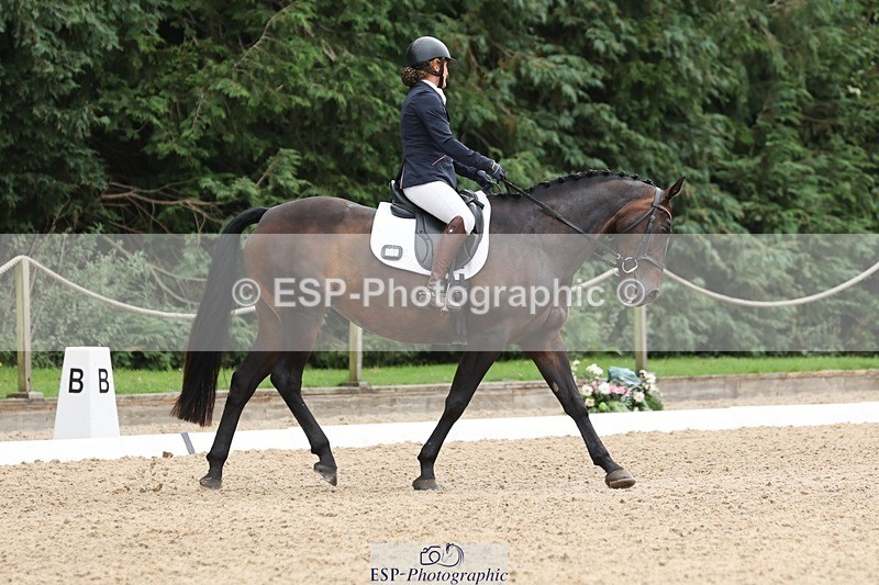 240810-140611-03560 - 131-Georgina.Young-Minuet1v