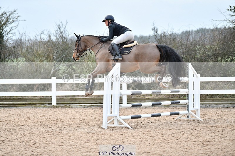 240124A-144913-00896 - Cls 5 Foxhunter & 1.20m Open