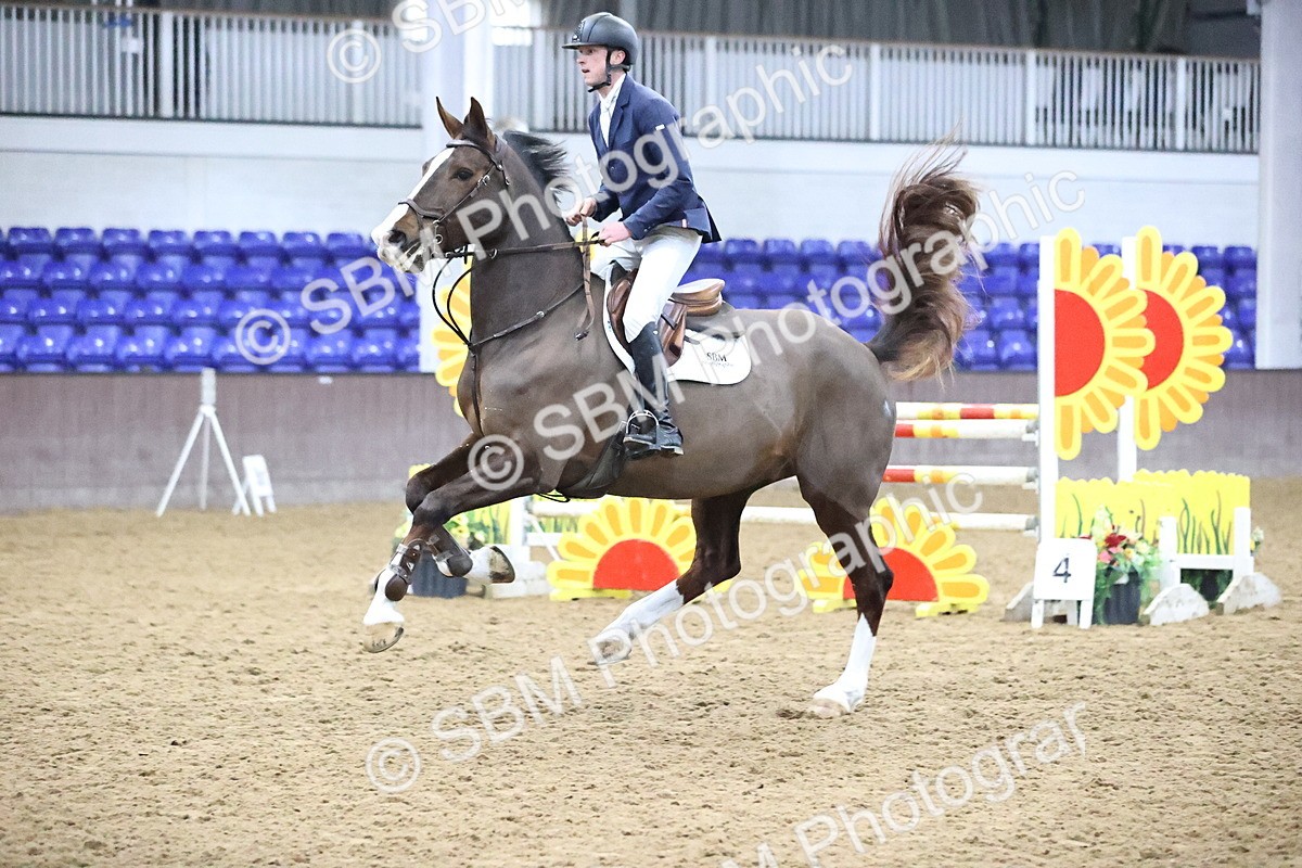 SBM_002026 - Class 10 - Senior Newcomers - 1.10m