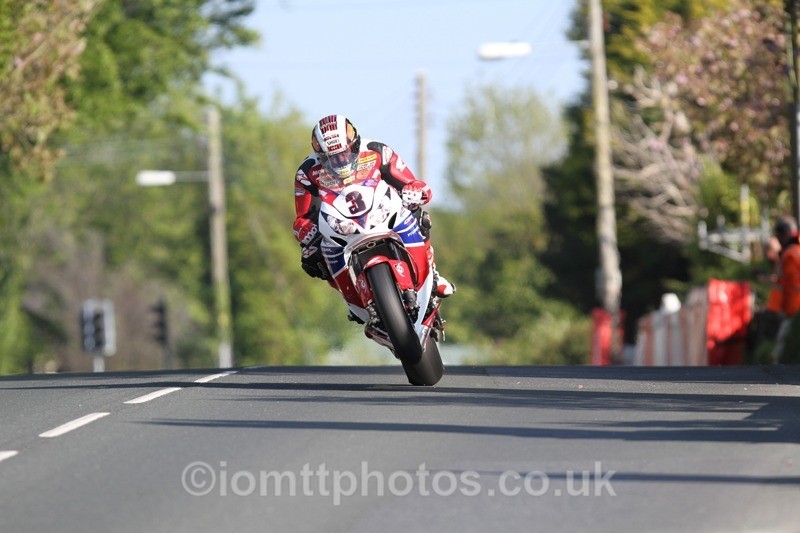 IMG_4256 - Thursday Practice  TT 2013